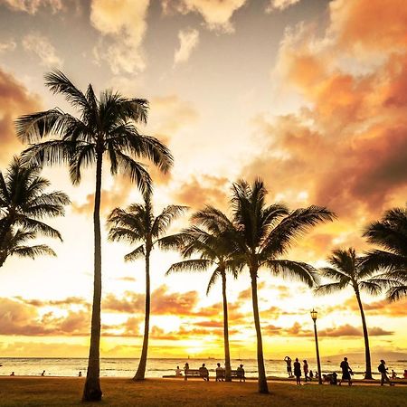 檀香山Aqua Palms Waikiki Ocean View Lanai Parking Included公寓 外观 照片