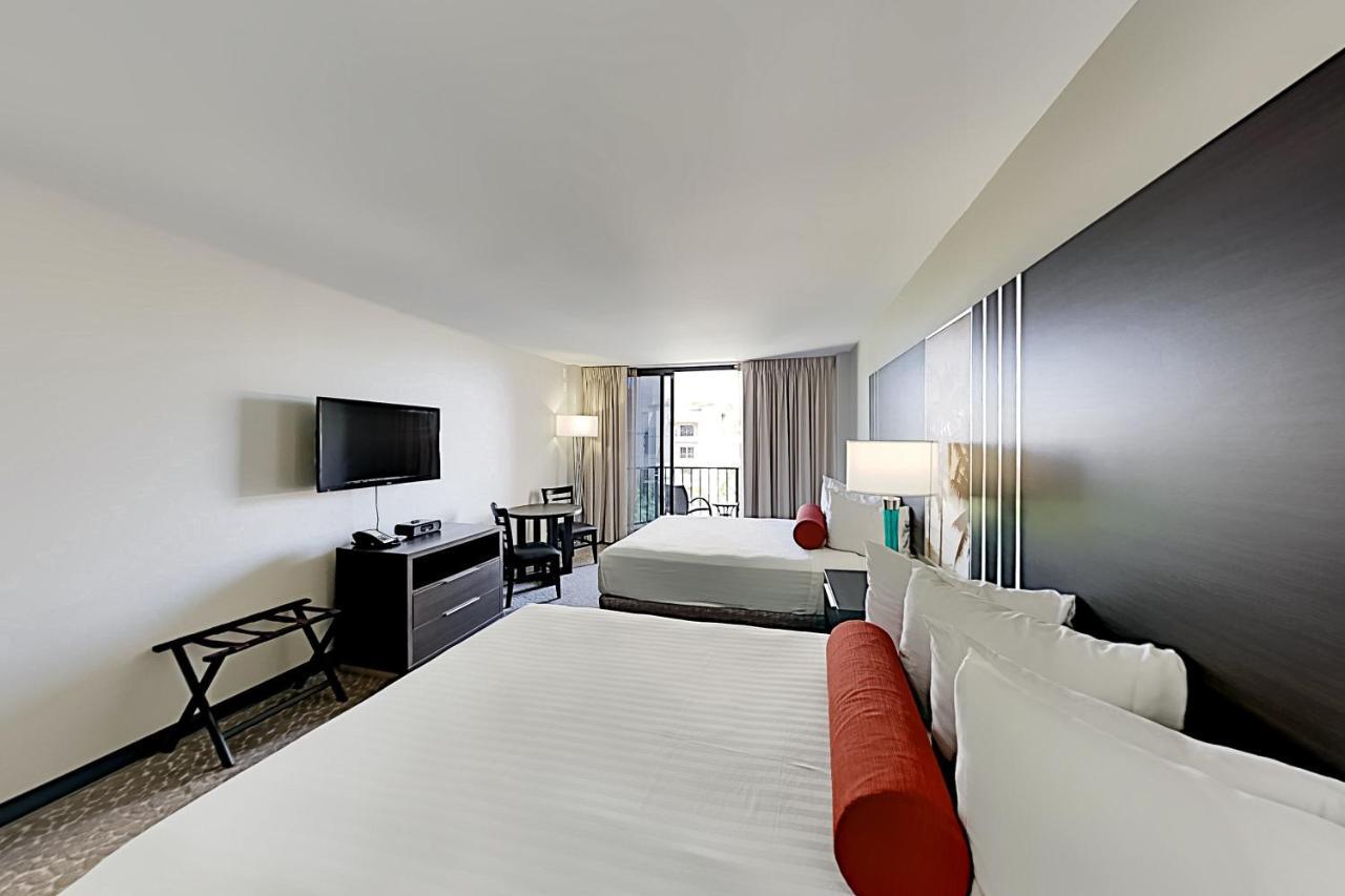檀香山Aqua Palms Waikiki Ocean View Lanai Parking Included公寓 外观 照片